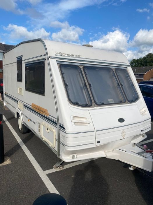 Капарирана!!!Каравана "Sterling Voyager" 2000г. с ФОРСЕЛТ! Промоция!