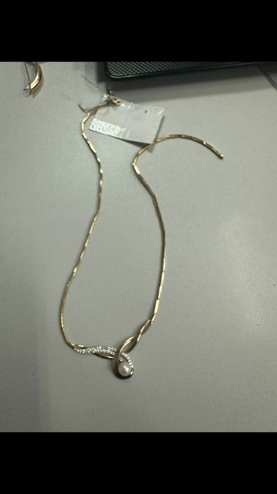 продам зооотые изделия