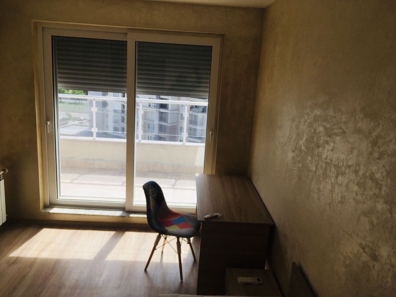 Дава се под наем Тристаен апартамент в Пловдив, Каменица 1 - 115 кв.м за 612 € - Снимка #17