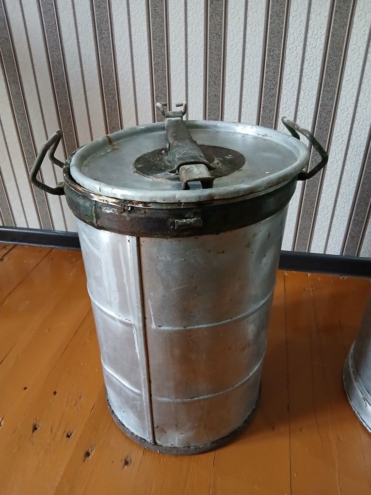 Katta mustahkam flyaga — 40 litr! Ishonchli va arzon! 

Sifatli,