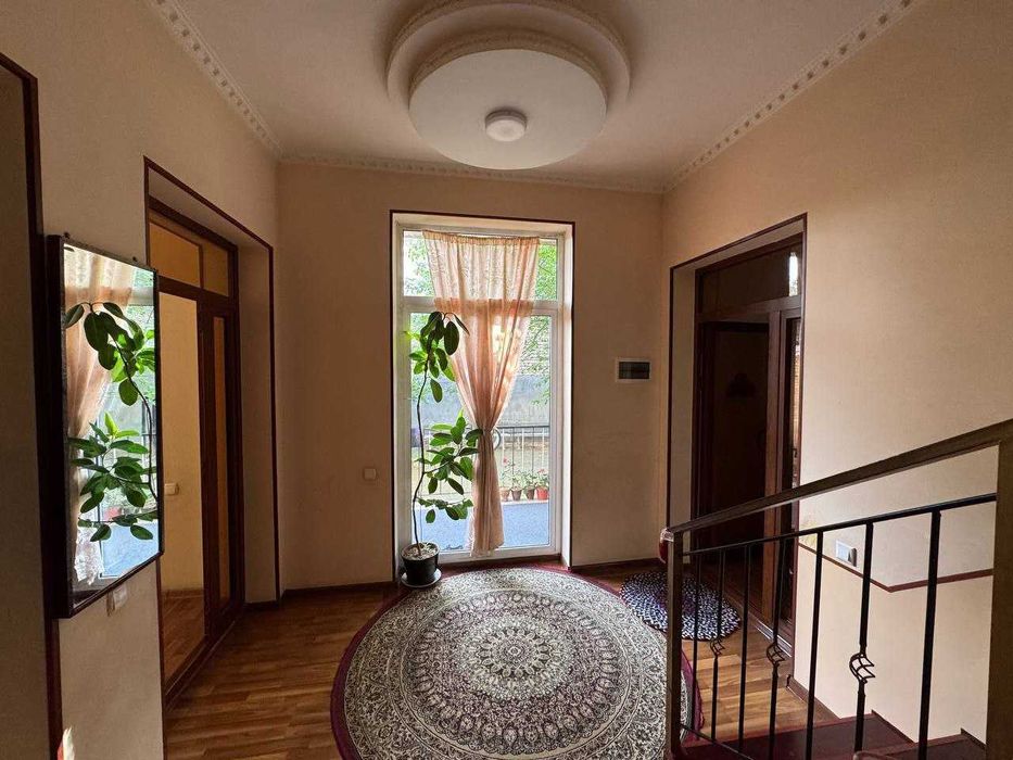 Участок. 3,8 сотки. Академ городок.