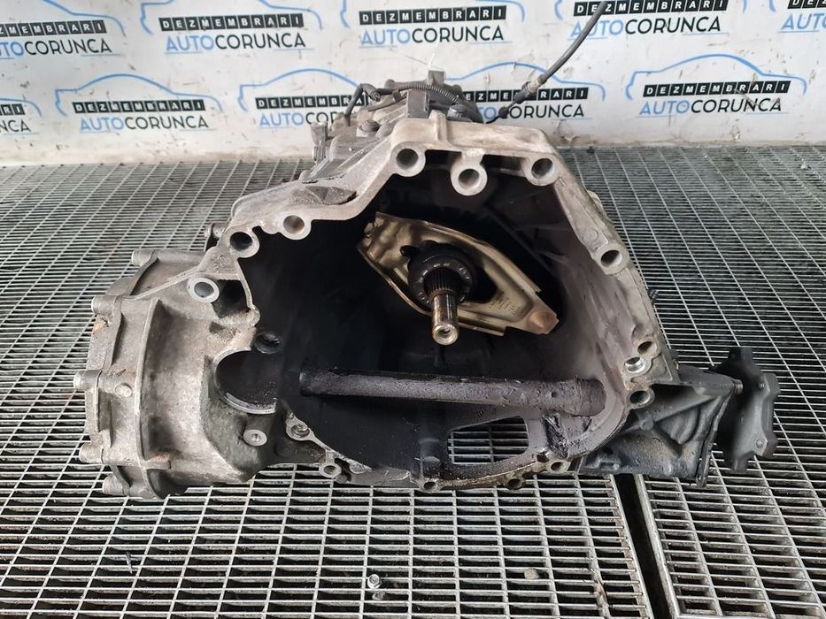 Cutie de viteze AUDI Q5 2.0 TDI 2008 - 2015 143CP Manuala 6 Trepte CJCA Euro5 (1343) ...