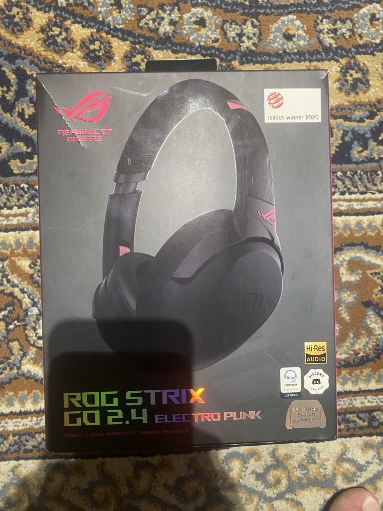 Asus Rog strix go 2.4 elecrto punk (розов)