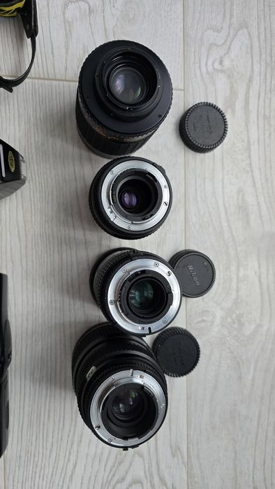 Aparat foto Nikon F-801