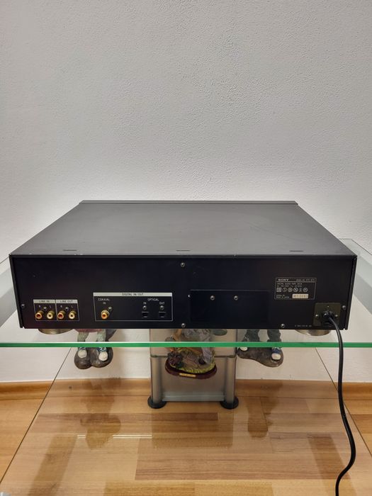 Caset Dat SONY DTC-670
