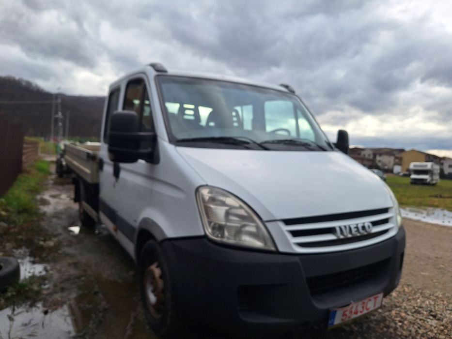 IVECO Daily Autoutilitara 2011, 7 locuri