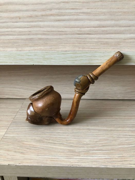 Pipa in forma de craniu