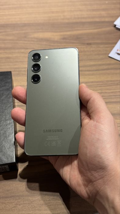 Samsung Galaxy S23 256GB verde