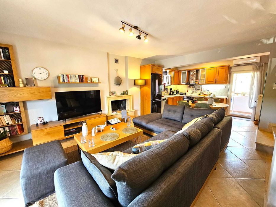 Продава се мезонет от 150 кв.м. в ELEFTHEROPOLI KAVALAS (код 8049)