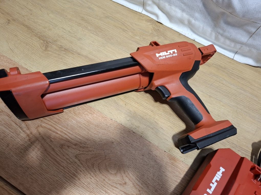 Hilti Hde500 si incarcator