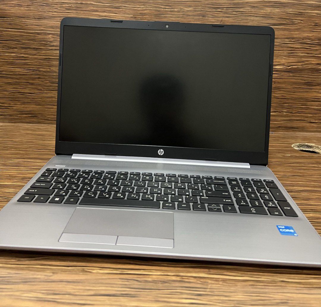Hp laptop 15s core i3 10 avlod