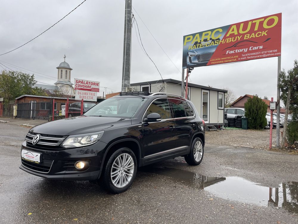 Vw Tiguan 4*4 AN 2014 BI XENON VARIANTE LIFE Panorama Park Assist