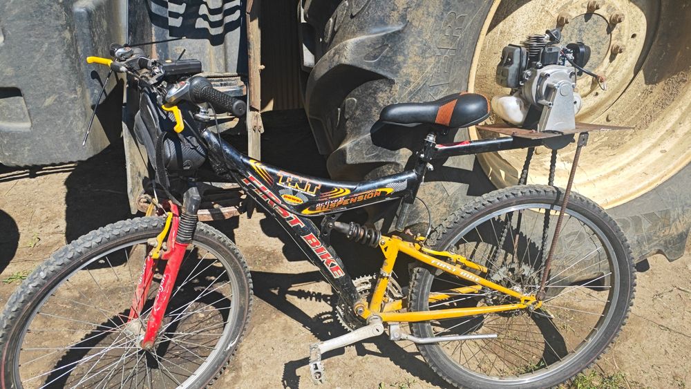 Bicicleta cu motor