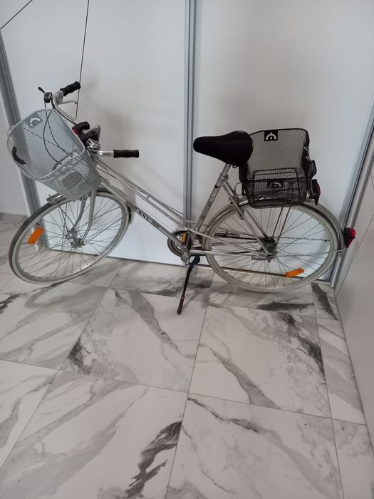 Vând bicicleta semicursiera
