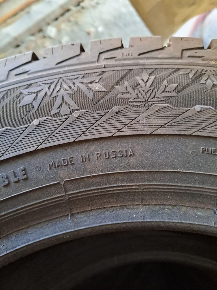 Продам шины на газель
