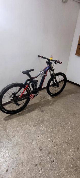 Bicicleta Giant Glory 2