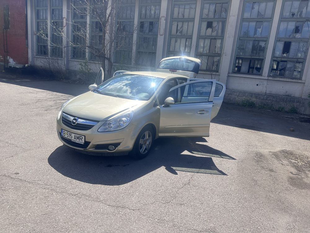 Vand opel corsa D 2008