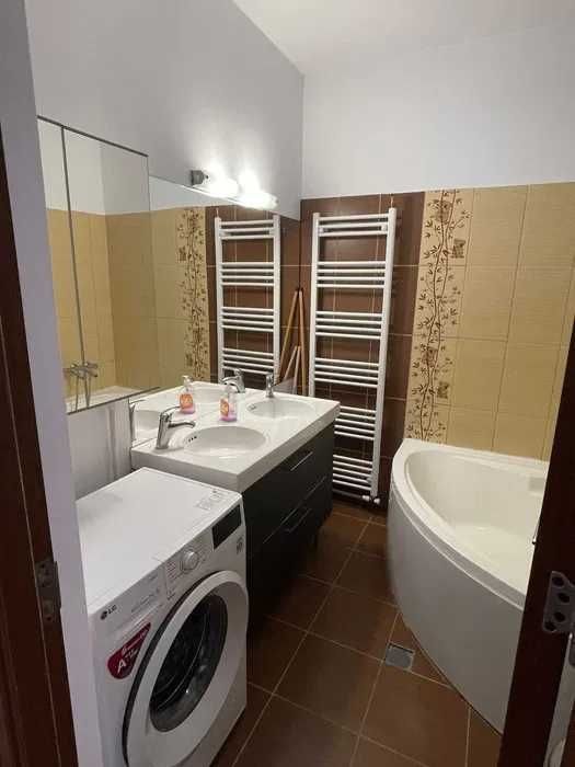 Apartament 2 camere, 60 mp utili, zona Mihai Viteazul