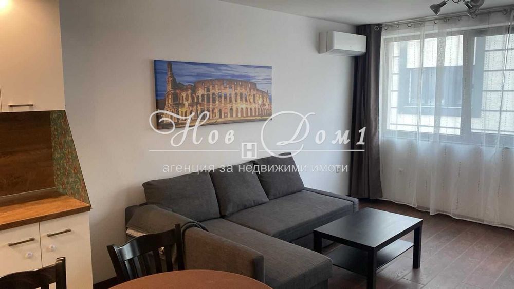 Продава се Двустаен апартамент в Варна, Левски - 70 кв.м за 8 €/кв.м - Снимка #1