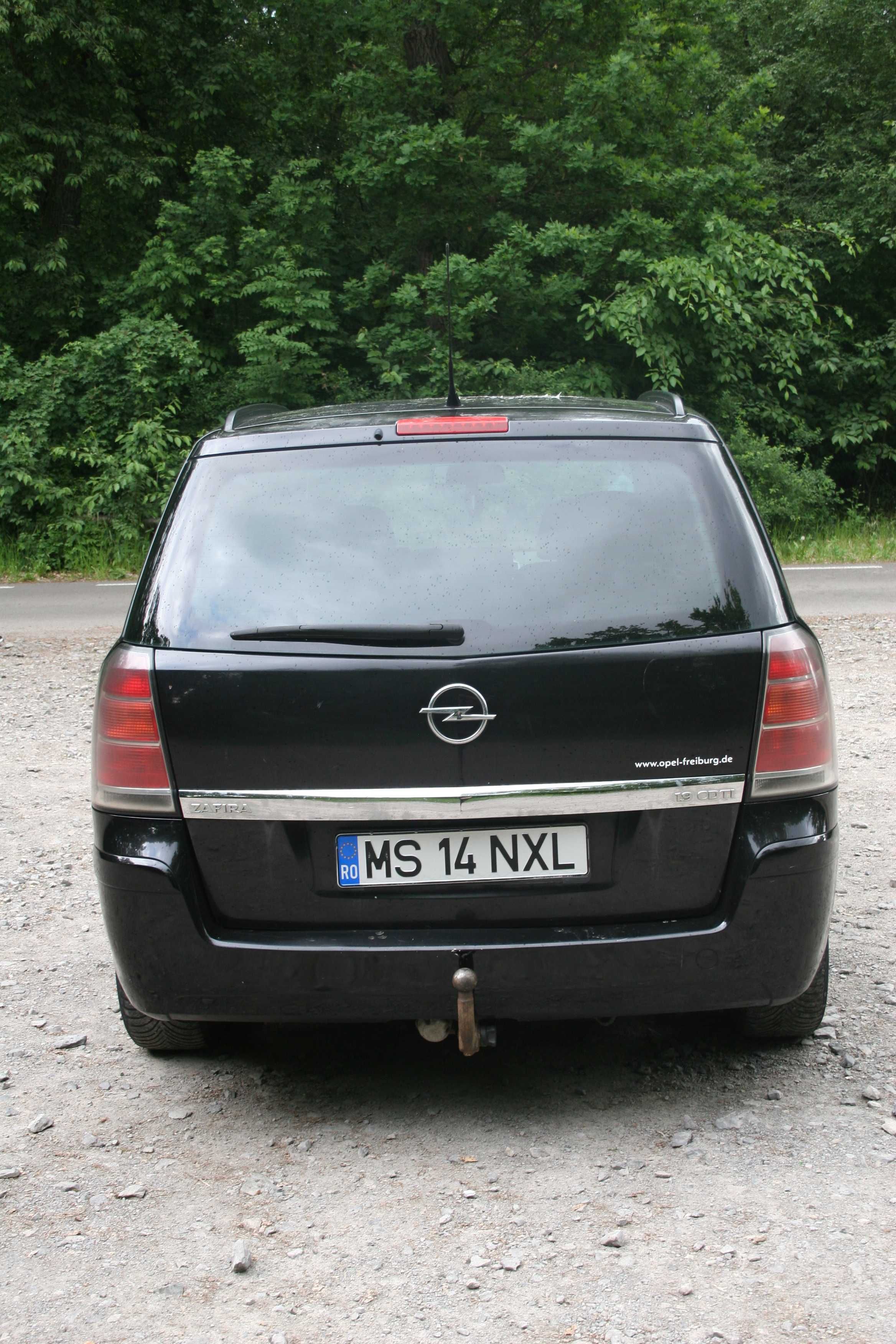 Opel Zafira 1.9 cdti