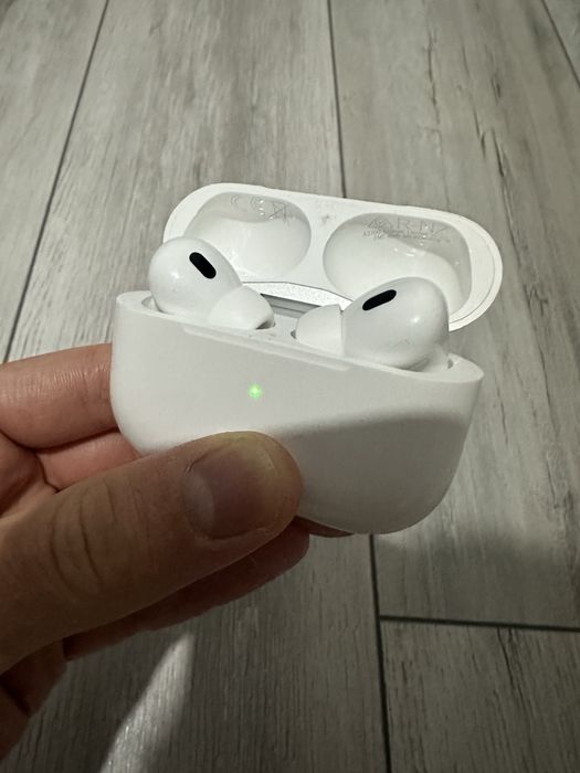 Vând/Schimb air pods pro 2 originale