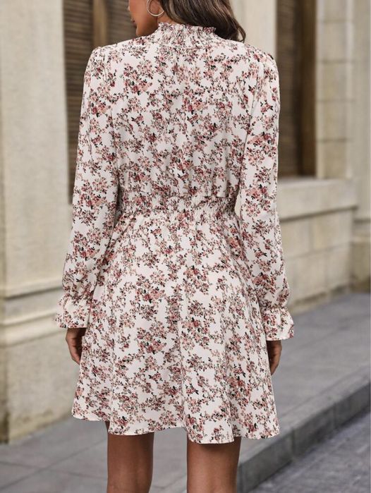 Нова нежна рокля