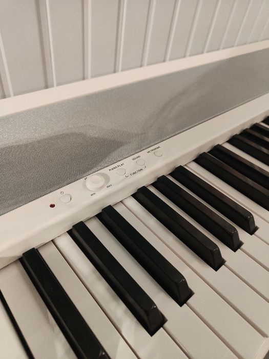 Pian digital Korg b2-  nou cu factura și garanție