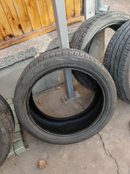 Гуми 245/45 R 20