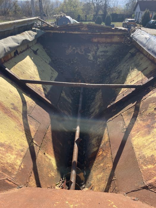 Sararita deszapezire