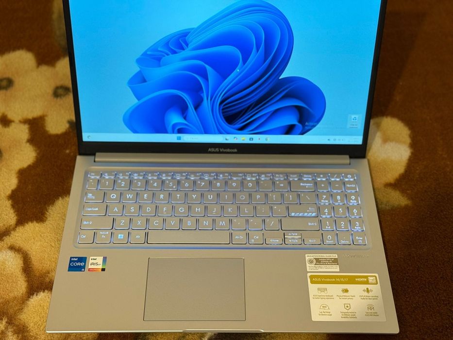 Laptop Asus Vivobook 1504V la cutie