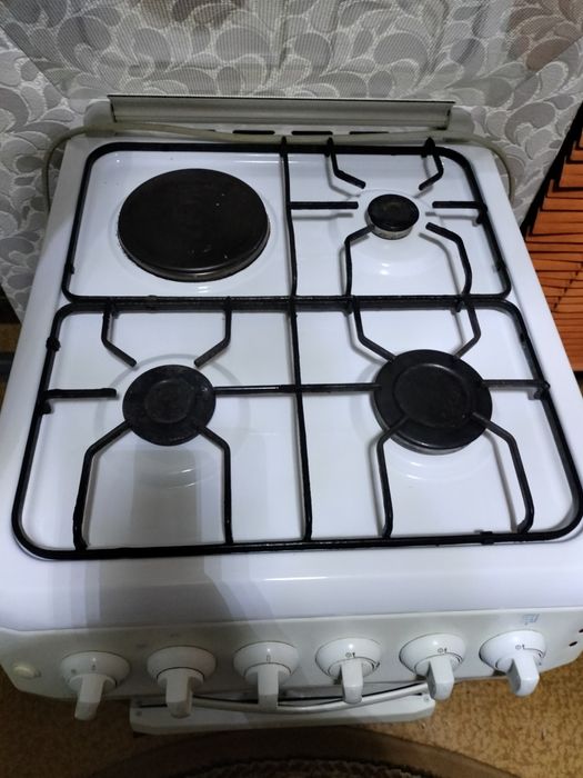 Газовая плита на