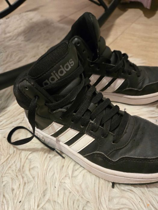 Спортни обувки Adidas