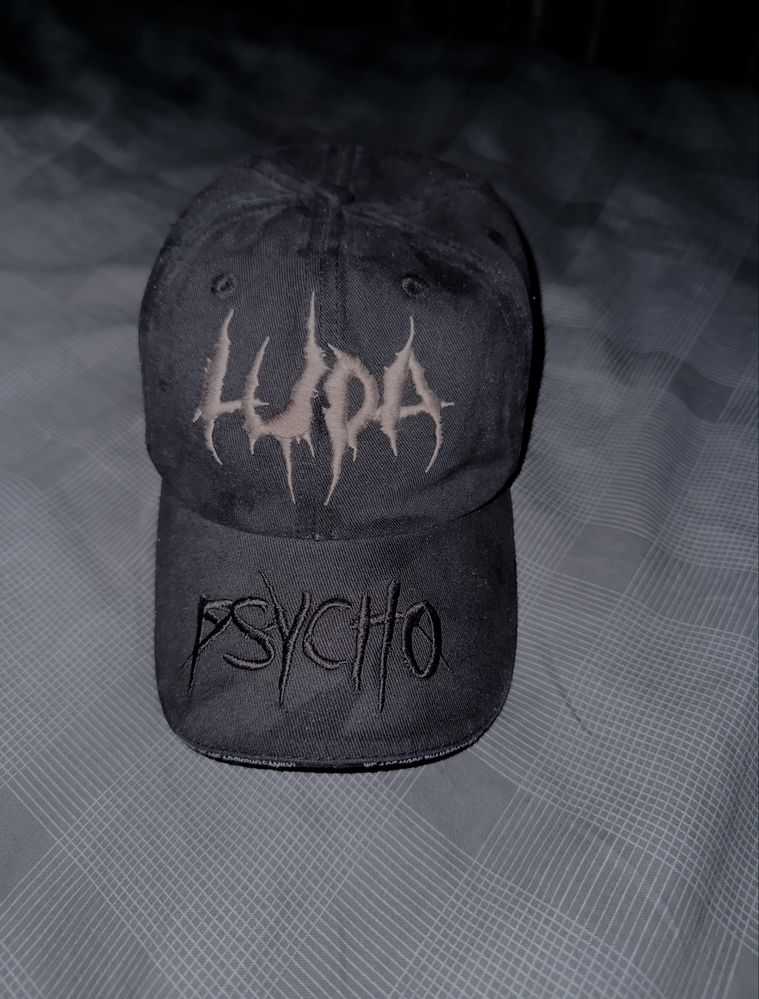 Luda Psycho шапка