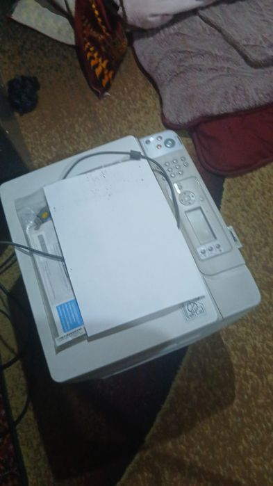 Epson printer kopiya skaner orqa oldi chop etadi holati yaxshi