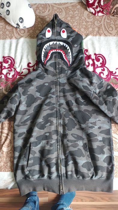 Bape marimea L stare bună