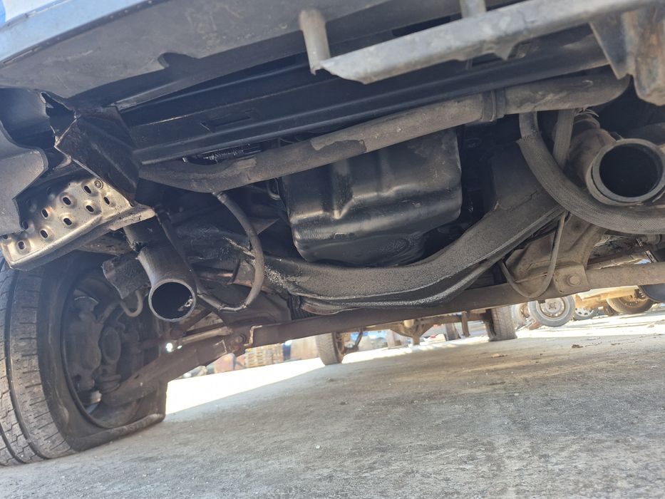 Ford transit 2012 2.2e5 16locuri avariat sau rate tbi