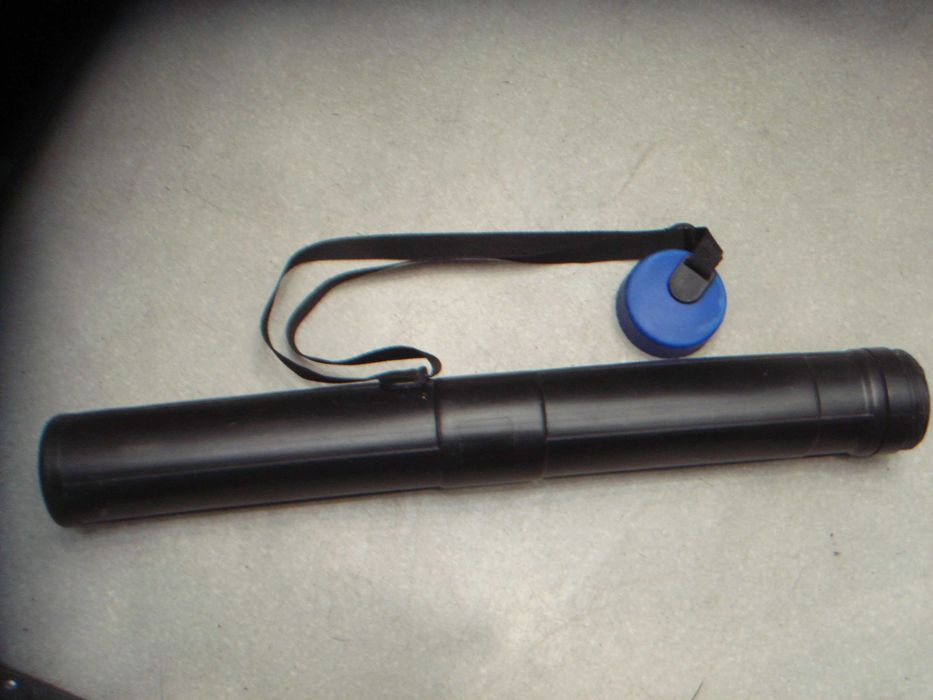 Тубус-футляр для чертежей ватманов Производство Италия 70 см длина