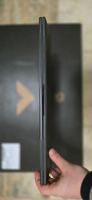 Лаптоп HP Victus 16-s0000nu 1TB | 32Ram | RTX 4060 | Ryzen 7 7840HS