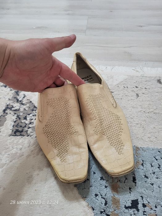 Продам мужские туфли