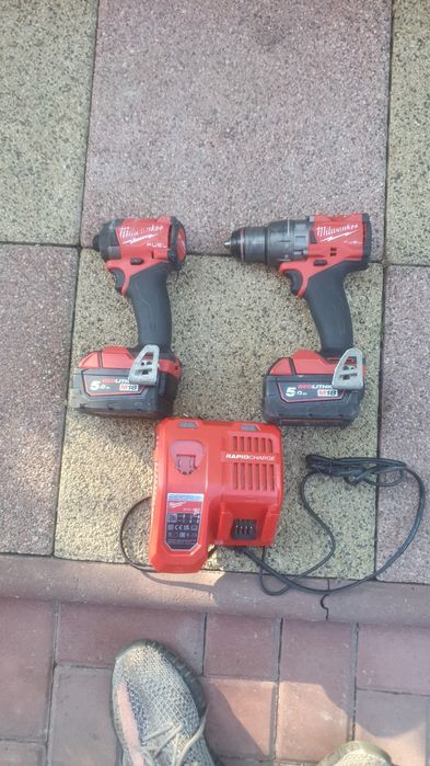 Set milwaukee m18