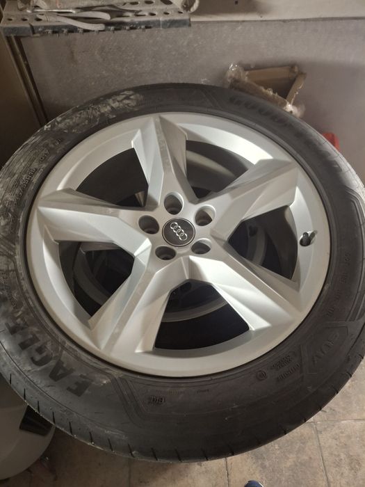 Jante audi q5 r19 235 55 r19