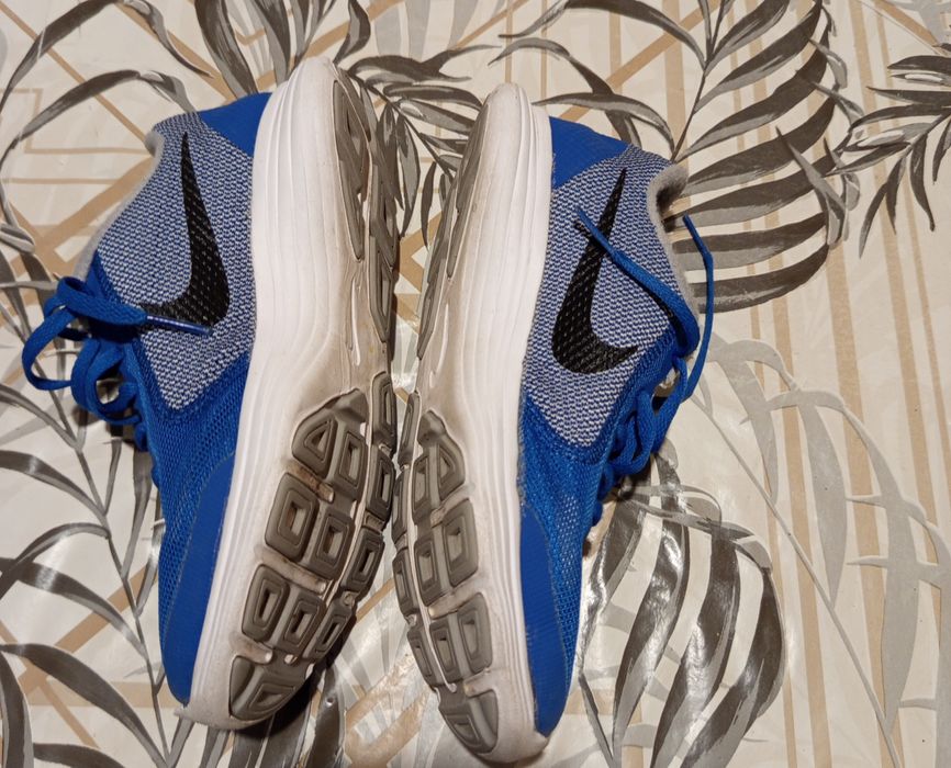 Три чифта детски маратонки NIKE 35-36 номер