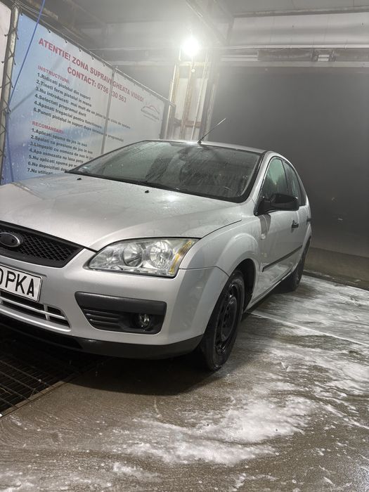 Ford Focus 2006 1.6 benzină