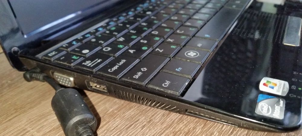 нетбук Asus Eee PC 1001 PDX + новая мышка