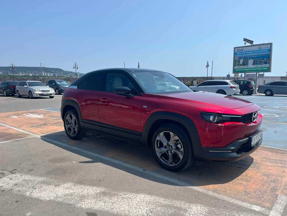 Продавам Mazda MX30 НОВА В ГАРАНЦИЯ