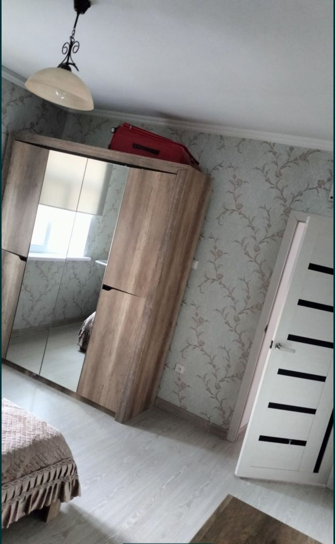 4 бөлмелі үй. Срочно