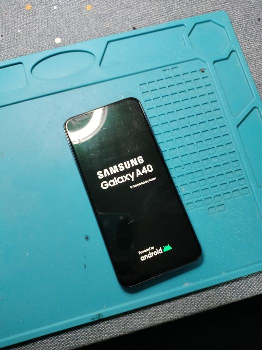 Samsung Galaxy a40