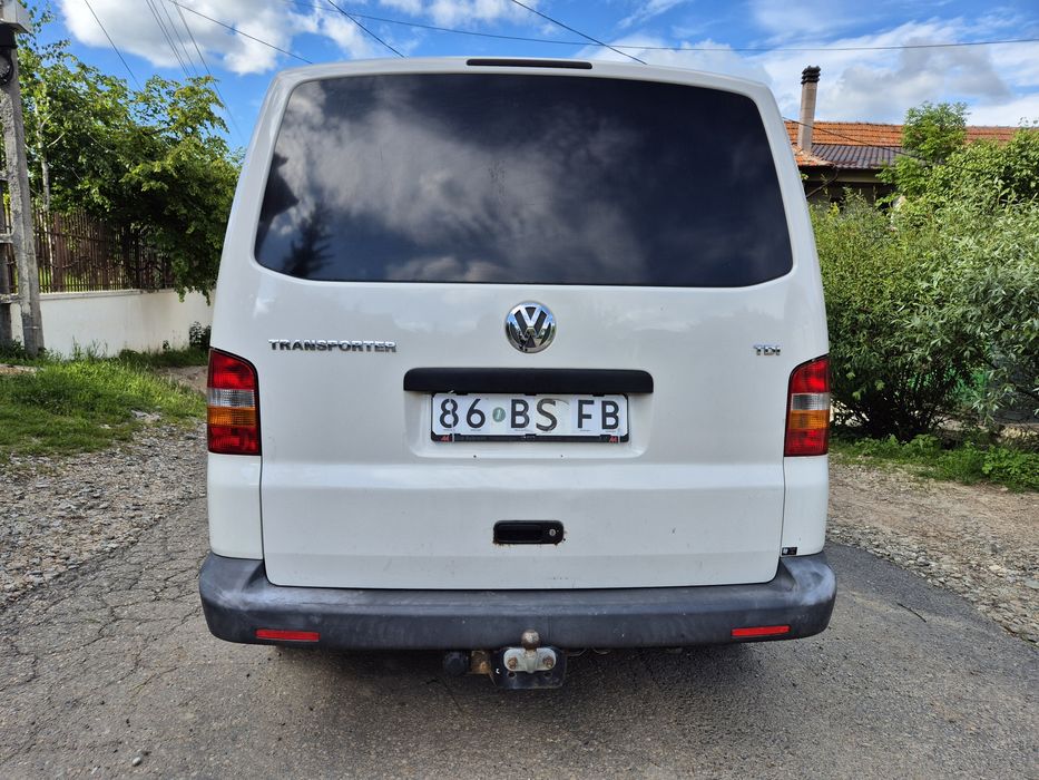Vând Volkswagen Transporter 1.9TDI