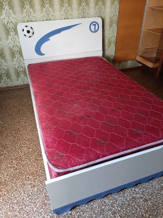 Отдам даром мебель для дома