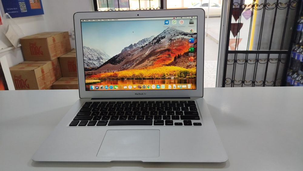 MacBook Air ноутбук